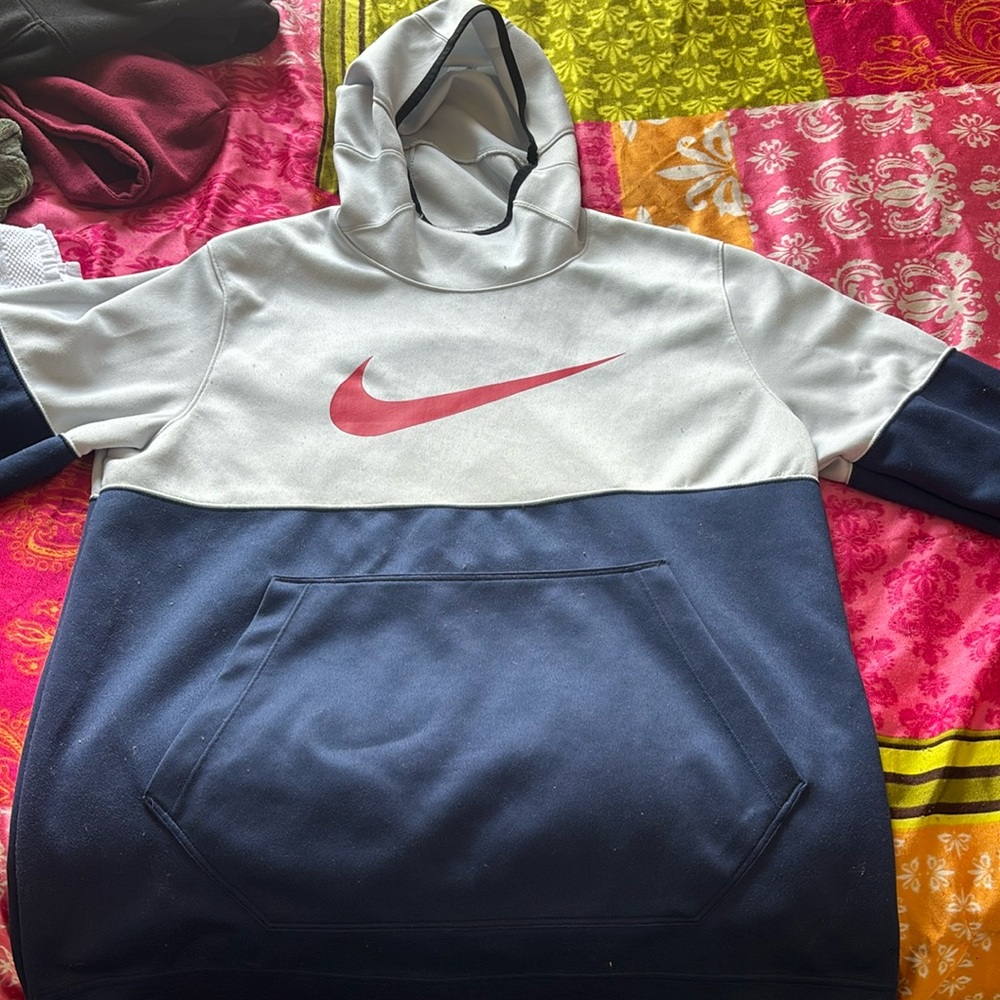 2-TONED ACTIVE NIKE HOODIE